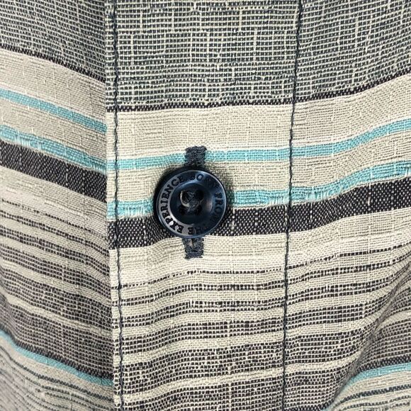 Prana Blue Short Sleeve Button Up Men's Sz XL - Picture 4 of 9